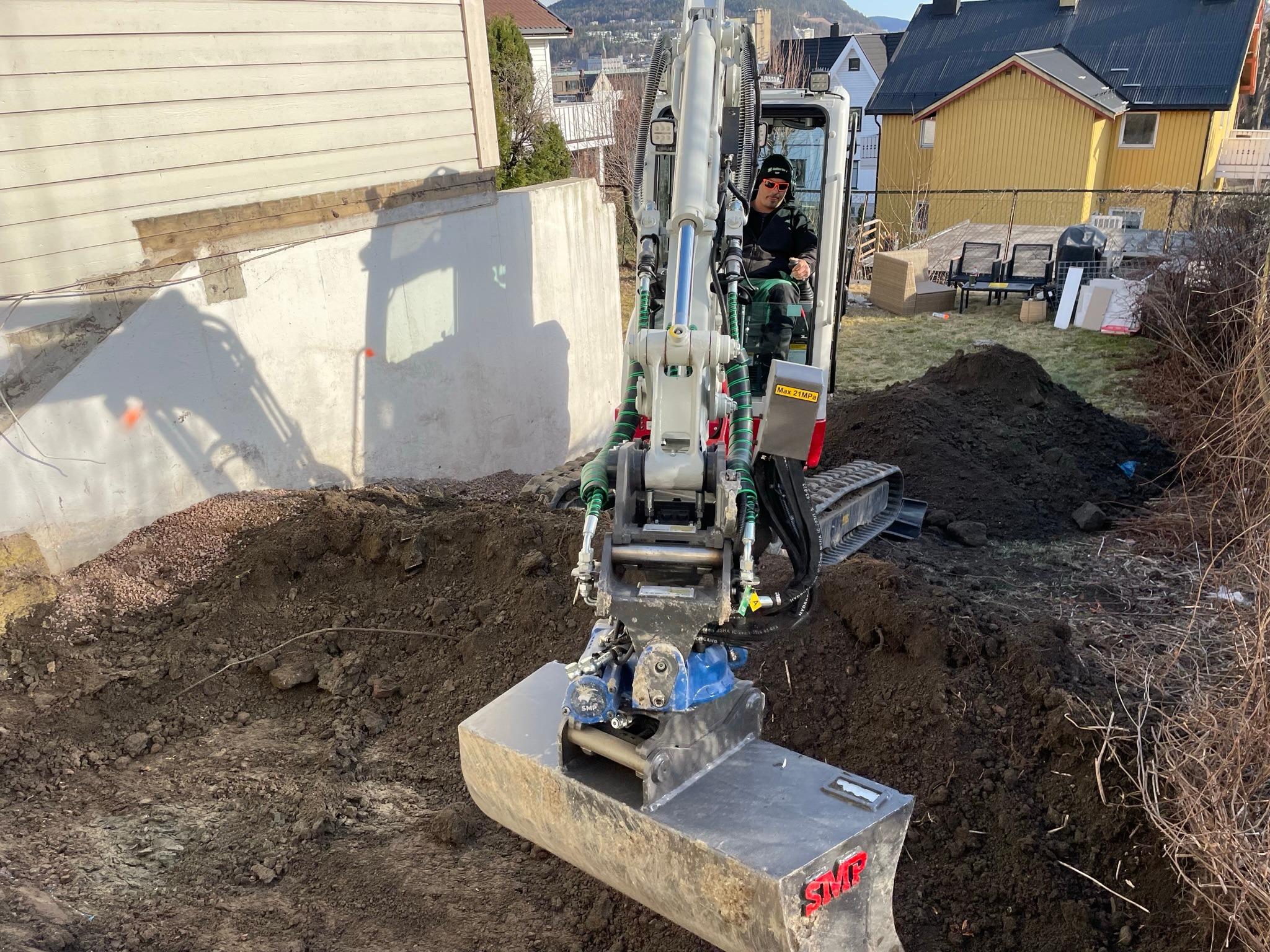 Graving og grunnarbeid